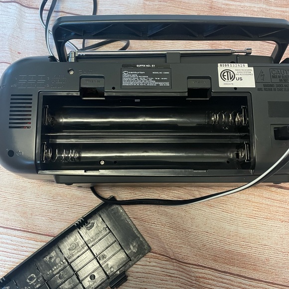 Centurion C839G Portable AM FM Stereo Radio Cassette Recorder Boombox AC DC - Picture 10 of 12